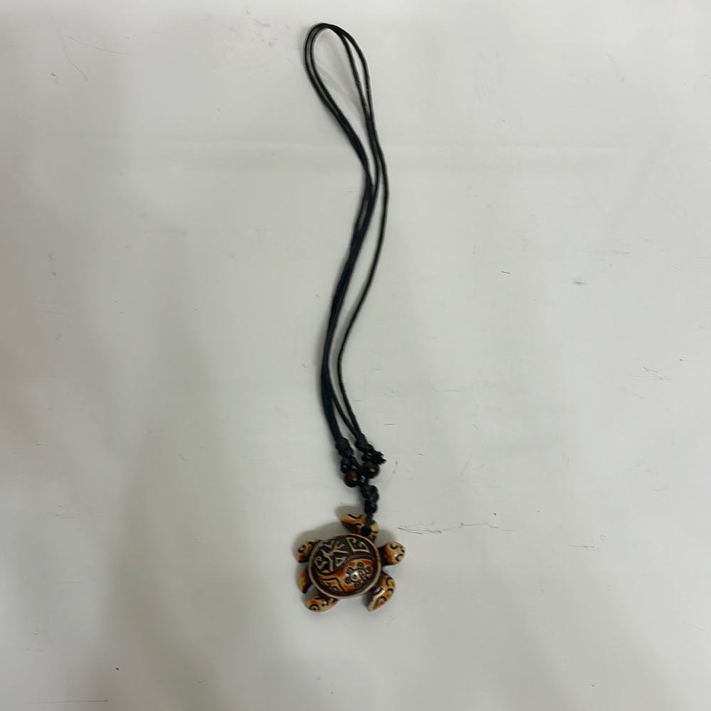 Adjustable‎ turtle necklace